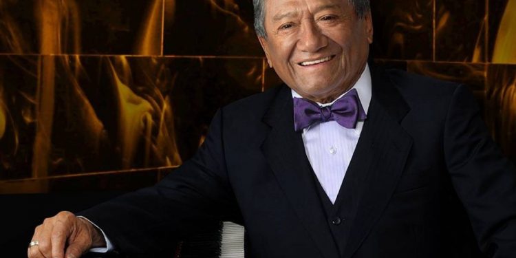 ARMANDO MANZANERO NO ES EL ÚNICO FAMOSO QUE PERDIÓ LA BATALLA CONTRA EL MORTAL VIRUS, ATRÁS HAY UNA LARGA LISTA DE CELEBRIDADES