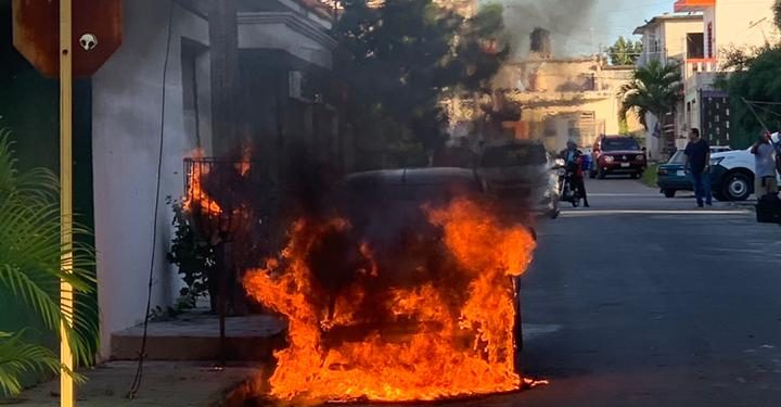 SPARK ARDE EN LLAMAS