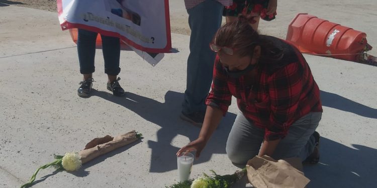 FAMILIARES DE DESAPARECIDOS SE MANIFIESTAN EN HOTEL PLANET HOLLYWOOD