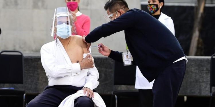 MÉXICO, PRIMER PAÍS EN AMÉRICA LATINA EN APLICAR LA PRUEBA COVID 19