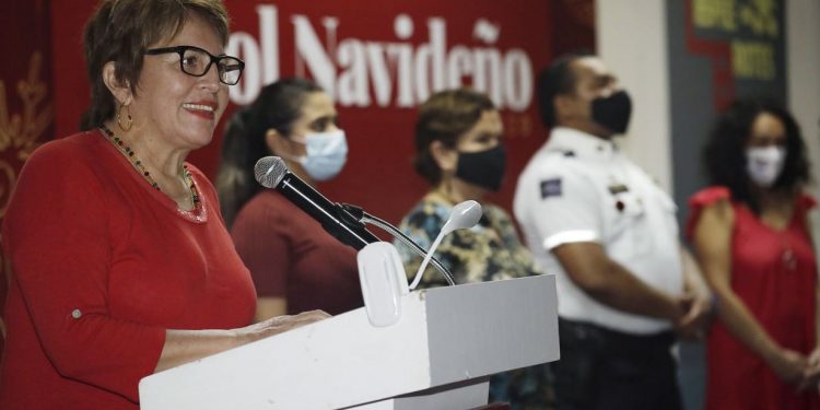 LLEVÓ LAURA BERISTAIN MENSAJE DE PAZ Y ESPERANZA A FAMILIAS SOLIDARENSES CON MOTIVO DE FIESTAS DECEMBRINAS