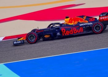 VERSTAPPEN SALE PRIMERO EN ABU DABI; SAINZ, SEXTO Y PÉREZ DESDE EL FONDO