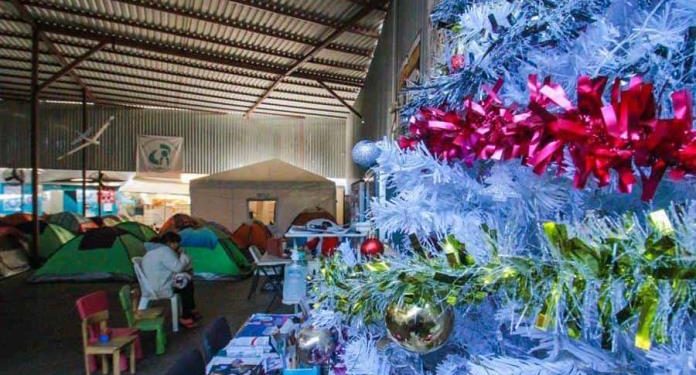 MIGRANTES EN CIUDAD FRONTERIZA DE TIJUANA VIVIRÁN NAVIDAD LEJOS DE CASA