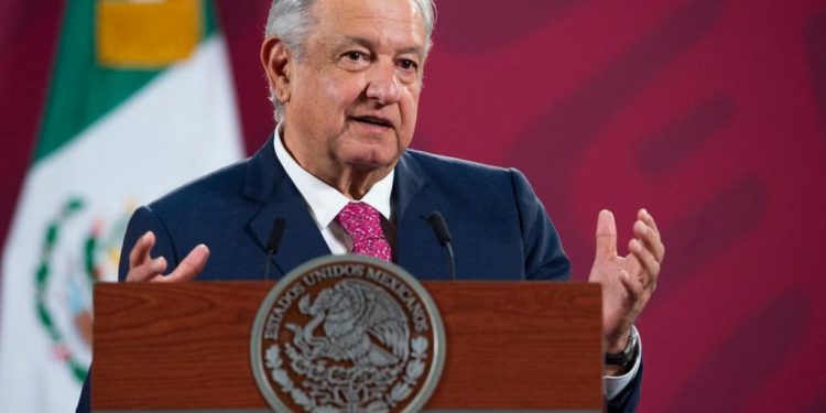 MÉXICO YA TIENE FECHA PARA LA APLICACIÓN DE VACUNAS