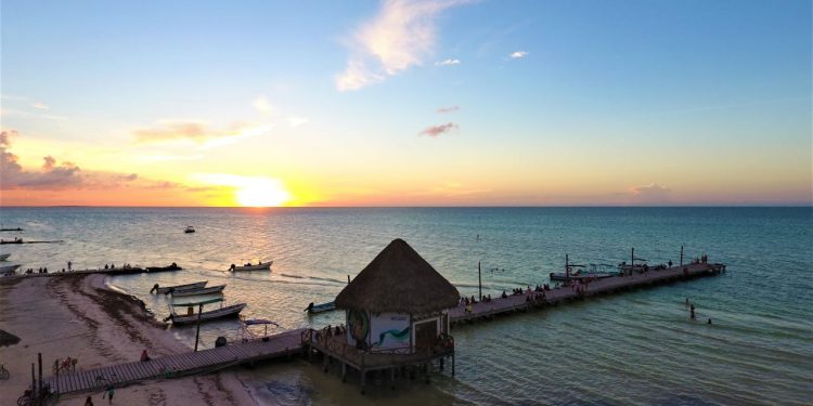 «SE LOGRA LA LIMPIEZA TOTAL DEL SITIO DE TRANSFERENCIA DE HOLBOX»