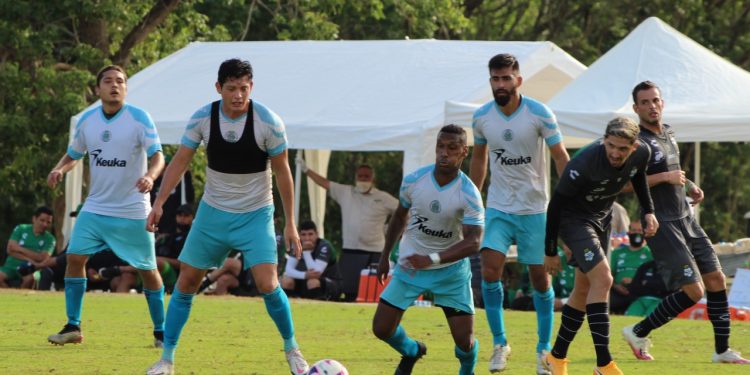 CUMPLE ‘LA OLA FUTBOLERA’ CON SU PRIMER ENSAYO