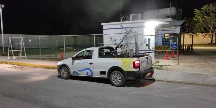 AVANZAN TRABAJOS DE FUMIGACIÓN CONTRA EL DENGUE EN ISLA MUJERES