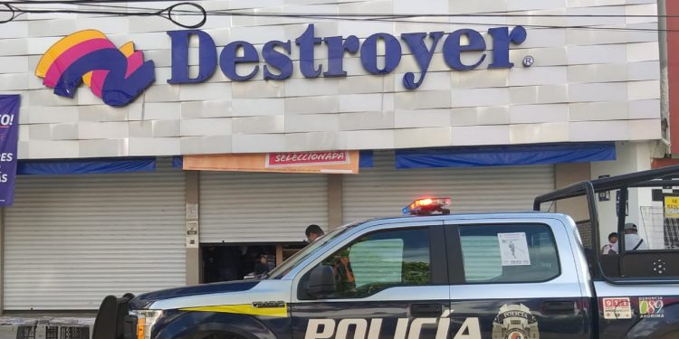 SE LLEVAN BOTÍN DE MÁS 245 MIL PESOS EN ROBO CON VIOLENCIA