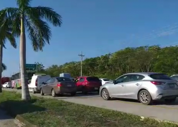 APARATOSO ACCIDENTE EN TULUM DEJA UN HERIDO
