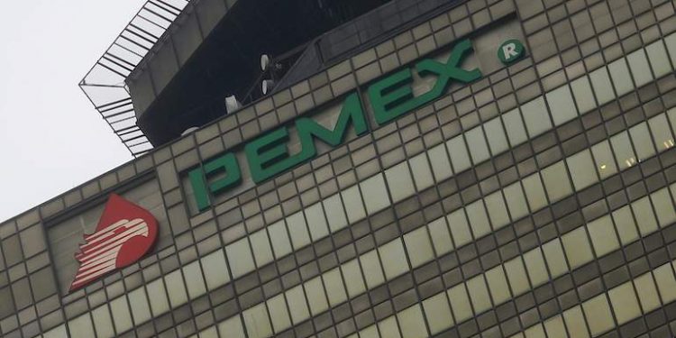 ACTIVISTAS ACUSAN A PEMEX DE MENTIR SOBRE PROHIBICIÓN DE «FRACKING» EN MÉXICO