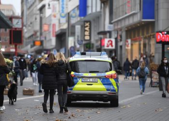 ATROPELLAMIENTO MÚLTIPLE EN ALEMANIA DEJA AL MENOS DOS MUERTOS