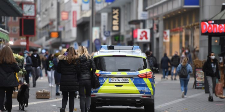 ATROPELLAMIENTO MÚLTIPLE EN ALEMANIA DEJA AL MENOS DOS MUERTOS