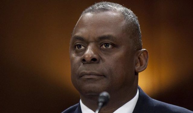 BIDEN VA CERRANDO SU FUTURO GABINETE CON EL PRIMER AFROAMERICANO EN EL PENTÁGONO