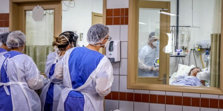 BRASIL CONFIRMA SU PRIMER CASO DE REINFECCIÓN POR COVID-19