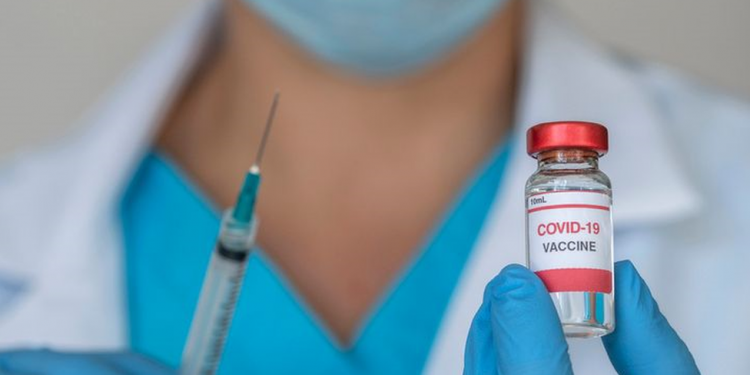 BRASIL ULTIMA LA COMPRA DE 70 MILLONES DE DOSIS DE LA VACUNA DE PFIZER CONTRA LA COVID-19