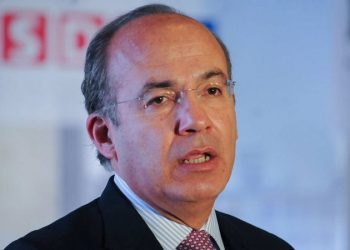 CALDERÓN DICE QUE GESTOS DE LÓPEZ OBRADOR LIMITAN INVERSIÓN EN MÉXICO EN 2021