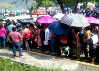 CON TREMENDO CAOS SE GENERA COBRO DE APOYOS BIENESTAR