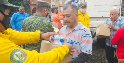 CONTINÚA SIN TREGUA LLEGANDO AYUDA HUMANITARIA A FAMILIAS AFECTADAS POR INUNDACIONES