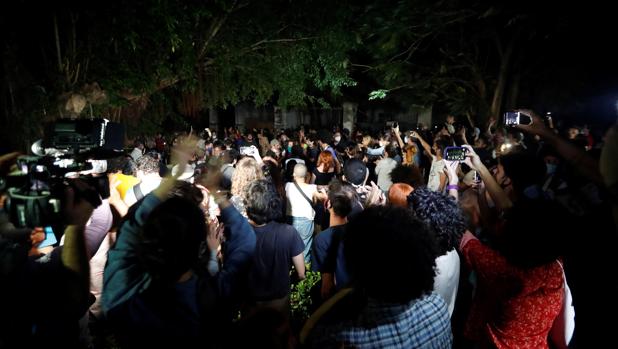 CUBA ROMPE EL DIÁLOGO CON LOS ARTISTAS Y LES ACUSA DE RECIBIR DINERO DE EE.UU.