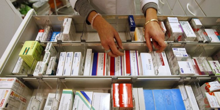 EL 74 % DE MEXICANOS CON ESCLEROSIS MÚLTIPLE PADECEN ESCASEZ DE FÁRMACOS