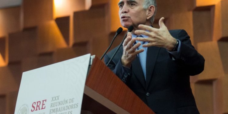 EL JEFE DE LA OFICINA DEL PRESIDENTE DE MÉXICO DEJA SU CARGO