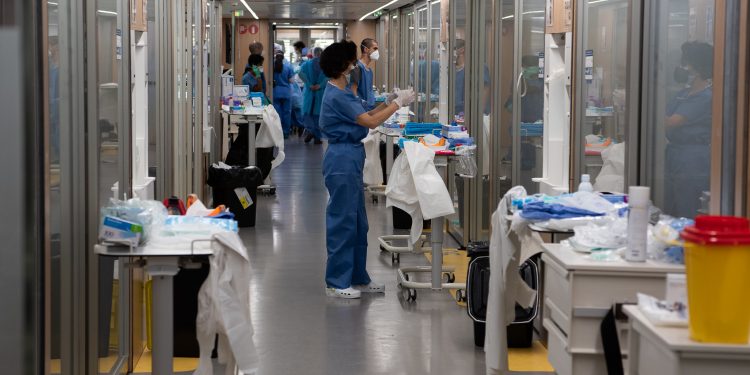 EN COAHUILA, PACIENTE CON SÍNTOMAS DE COVID-19 ABANDONA HOSPITAL