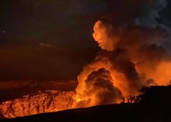 ENTRA EN ERUPCIÓN EL VOLCÁN KILAUEA DE HAWÁI