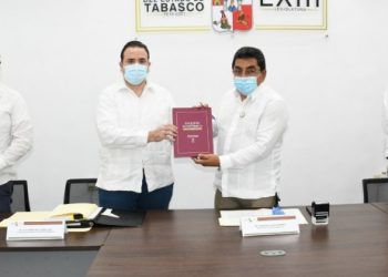 ENTREGA GOBIERNO DEL ESTADO PAQUETE ECONÓMICO 2021 AL CONGRESO LOCAL