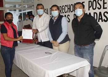 ENTREGAN CERTIFICADOS DE DERECHO DE  POSESIÓN A 316 FAMILIAS TEAPANECAS