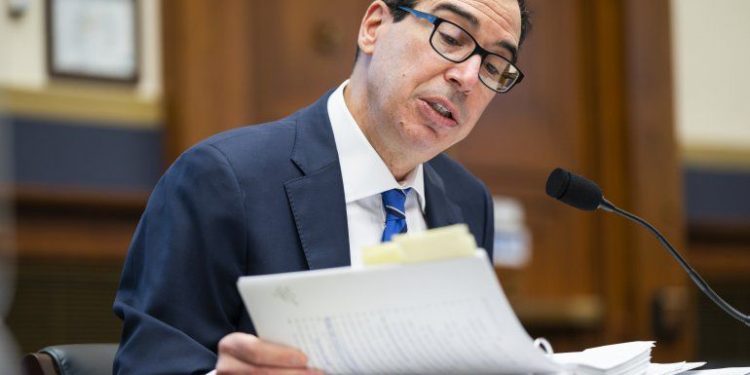 ESTADOS UNIDOS ACUSA A SUIZA Y VIETNAM DE MANIPULACIÓN DE DIVISAS