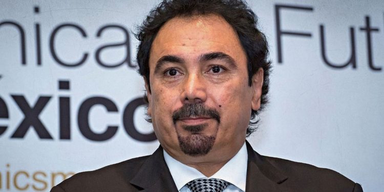 HUGO SÁNCHEZ, MUY CERCA DE LLEGAR AL CRUZ AZUL