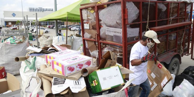 CONCLUYE RECICLATÓN 2020 CON RETIRO DE 210 MIL KILOS DE DESECHOS