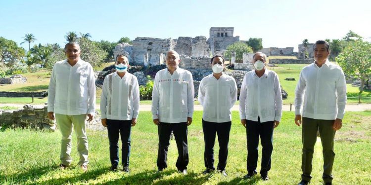 TULUM RECIBE AL PRESIDENTE ANDRÉS MANUEL LÓPEZ OBRADOR PARA FORTALECER EL CRECIMIENTO DE LA REGIÓN