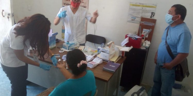 HABITANTES DE LAS COMUNIDADES DE TULUM RECIBEN ATENCIÓN MÉDICA OPORTUNA