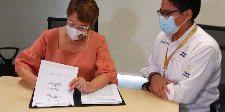 LAURA BERISTAIN, PRIMERA PRESIDENTA MUNICIPAL EN FIRMAR CONVENIO DEL TREN MAYA