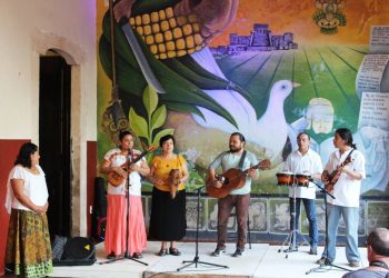 GRABAN PRIMER DISCO CON CANCIONES EMBLEMÁTICAS DE La ZONA MAYA
