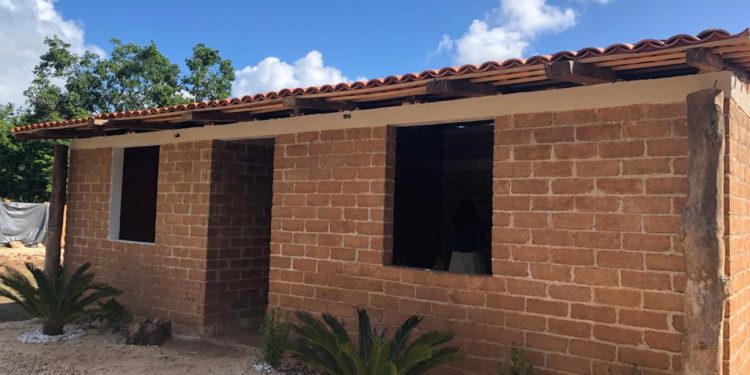 ”SR. SARGAZO DA CONOCER NUEVO BLOCK DE SARGAZO Y PLÁSTICO”