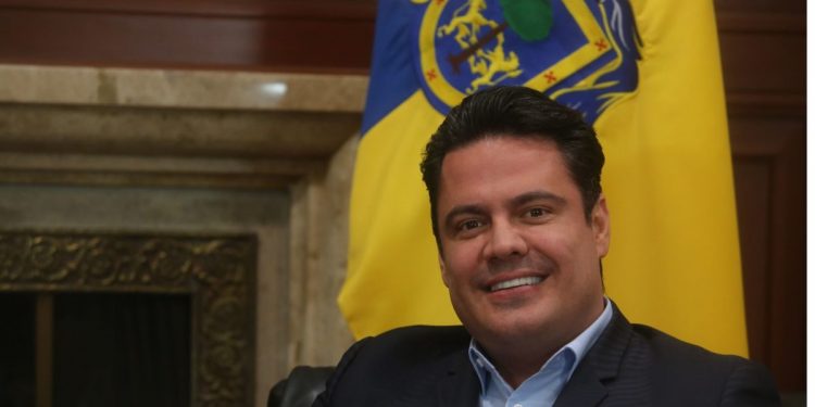 IMPUTAN POR COHECHO AL ÚNICO DETENIDO EN EL CASO DEL EXGOBERNADOR DE JALISCO