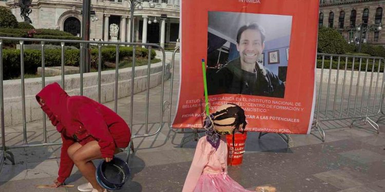 JÓVENES DENUNCIAN ABUSOS POR PARTE DE RECONOCIDO PROFESOR DE DANZA