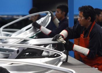 LA PRODUCCIÓN DE AUTOS EN MÉXICO AUMENTA UN 1,44 % INTERANUAL EN NOVIEMBRE