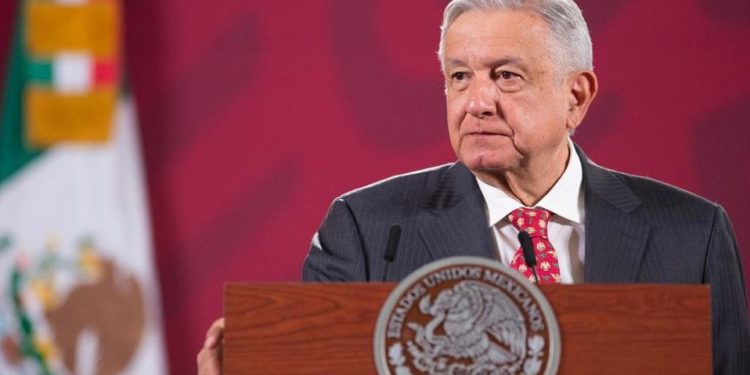 LÓPEZ OBRADOR DICE QUE LA VACUNACIÓN DE COVID SERÁ «VOLUNTARIA» EN MÉXICO