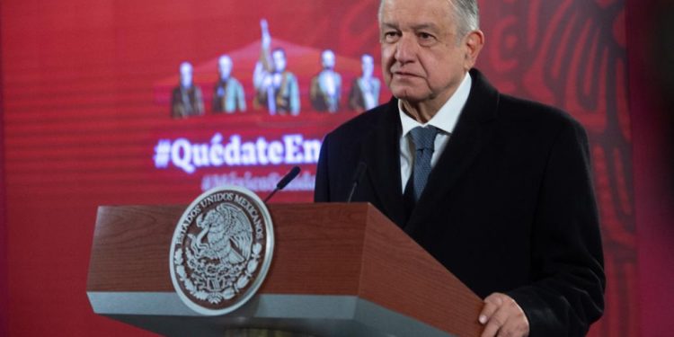 LÓPEZ OBRADOR PLANTEA CONSULTA POPULAR SOBRE EL ABORTO AL EVITAR POSICIONARSE
