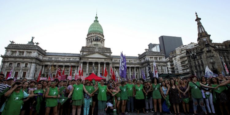 LOS CINCO HITOS EN EL CAMINO DE ARGENTINA HACIA LA LEGALIZACIÓN DEL ABORTO