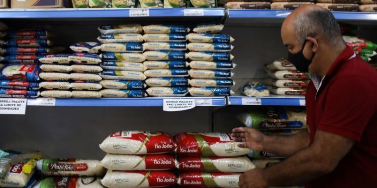 LOS PRECIOS AL CONSUMIDOR EN MÉXICO SUBEN AL 3,33 % INTERANUAL EN NOVIEMBRE