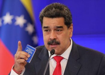 MADURO ACUSA A IVÁN DUQUE DE PLANEAR ASESINARLO EL DÍA DE LAS ELECCIONES