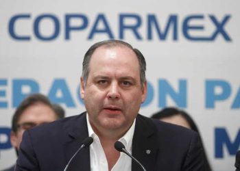 MÉXICO AUMENTA EL SALARIO MÍNIMO EN 15 % PESE A RECLAMOS DEL SECTOR PATRONAL