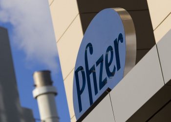 MÉXICO BUSCA CERRAR YA EL CONTRATO CON PFIZER Y AVANZA SU PLAN DE VACUNACIÓN