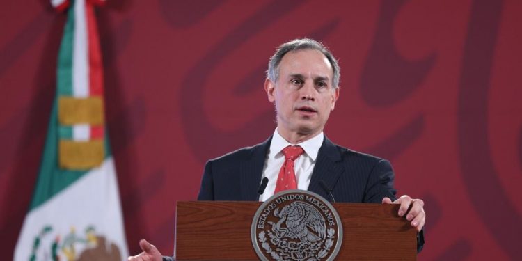 MÉXICO CAPACITA A 300 TRABAJADORES PARA APLICAR LA VACUNA DE PFIZER