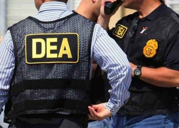 MÉXICO DESAFÍA A LOS AGENTES DE LA DEA AL LIMITAR SUS MOVIMIENTOS EN EL PAÍS