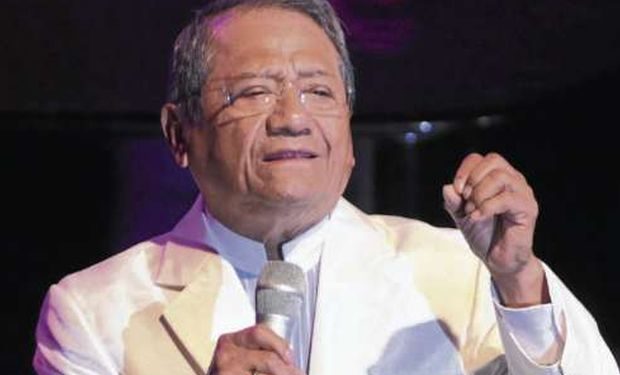 MÉXICO PREVÉ HOMENAJE A MANZANERO EN PALACIO DE BELLAS ARTES TRAS LA PANDEMIA